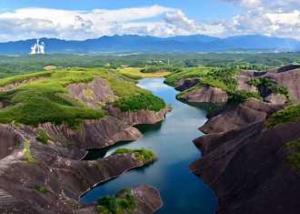 五大連池:15座火山體相連