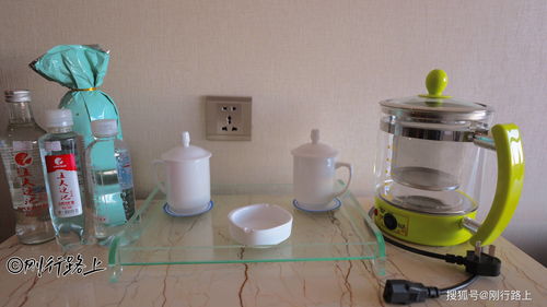 五大連池萬豪名苑商務酒店,步行可到北飲泉和南藥泉