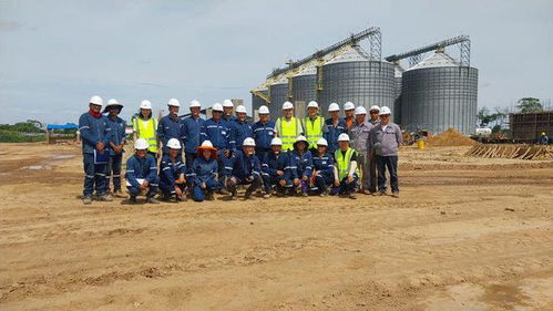 劉曉峰一行蒞臨玻利維亞圣胡利安大豆副產品加工廠項目并慰問員工