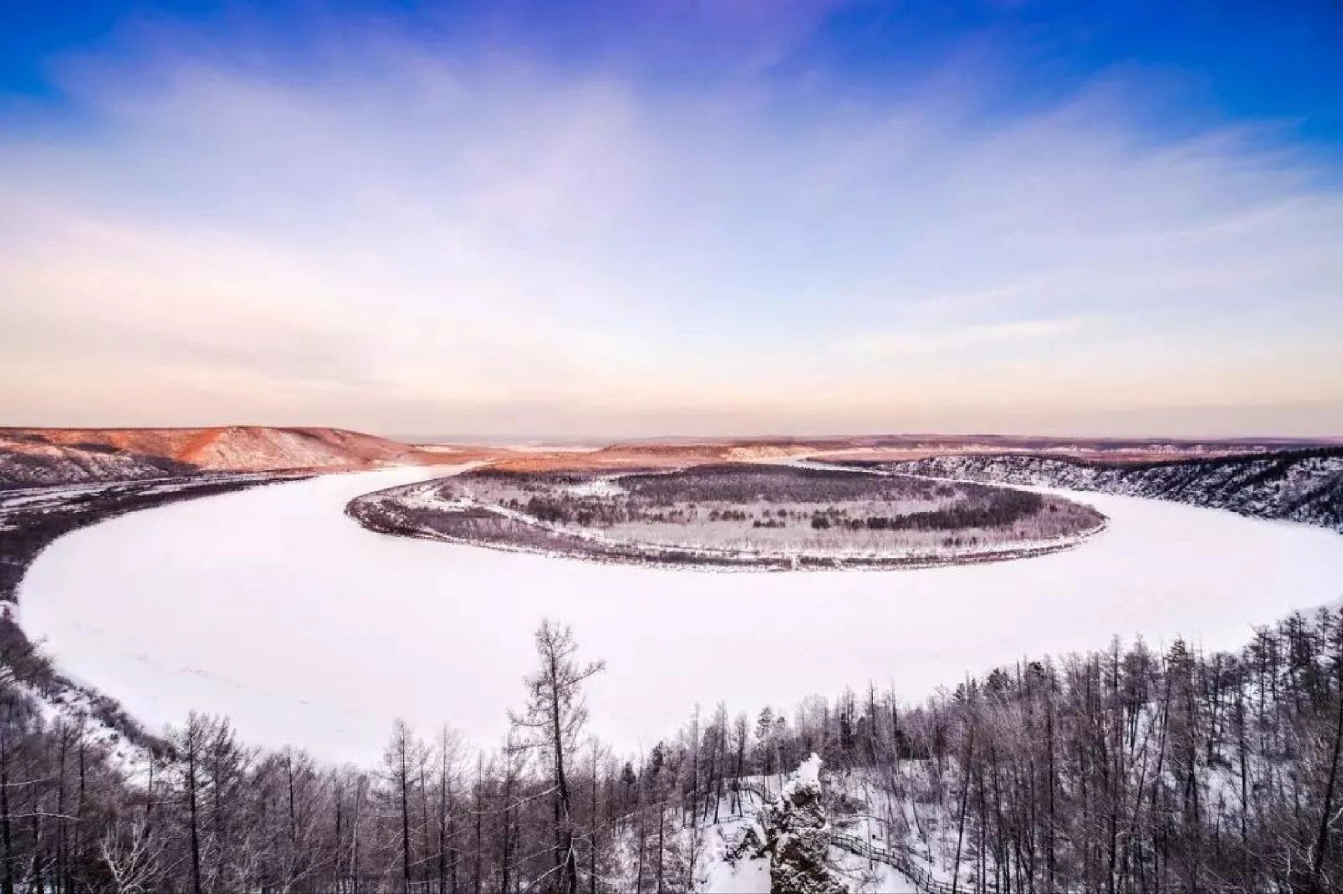 五大連池風景區,藏在黑龍江北部的寶藏地!這里有14座火山和豐富的礦泉