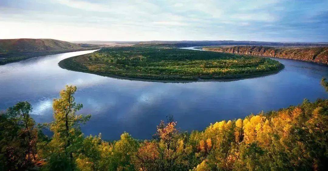 【秋染小興安嶺】林都伊春~五大連池,上甘嶺,茅蘭溝,湯旺.